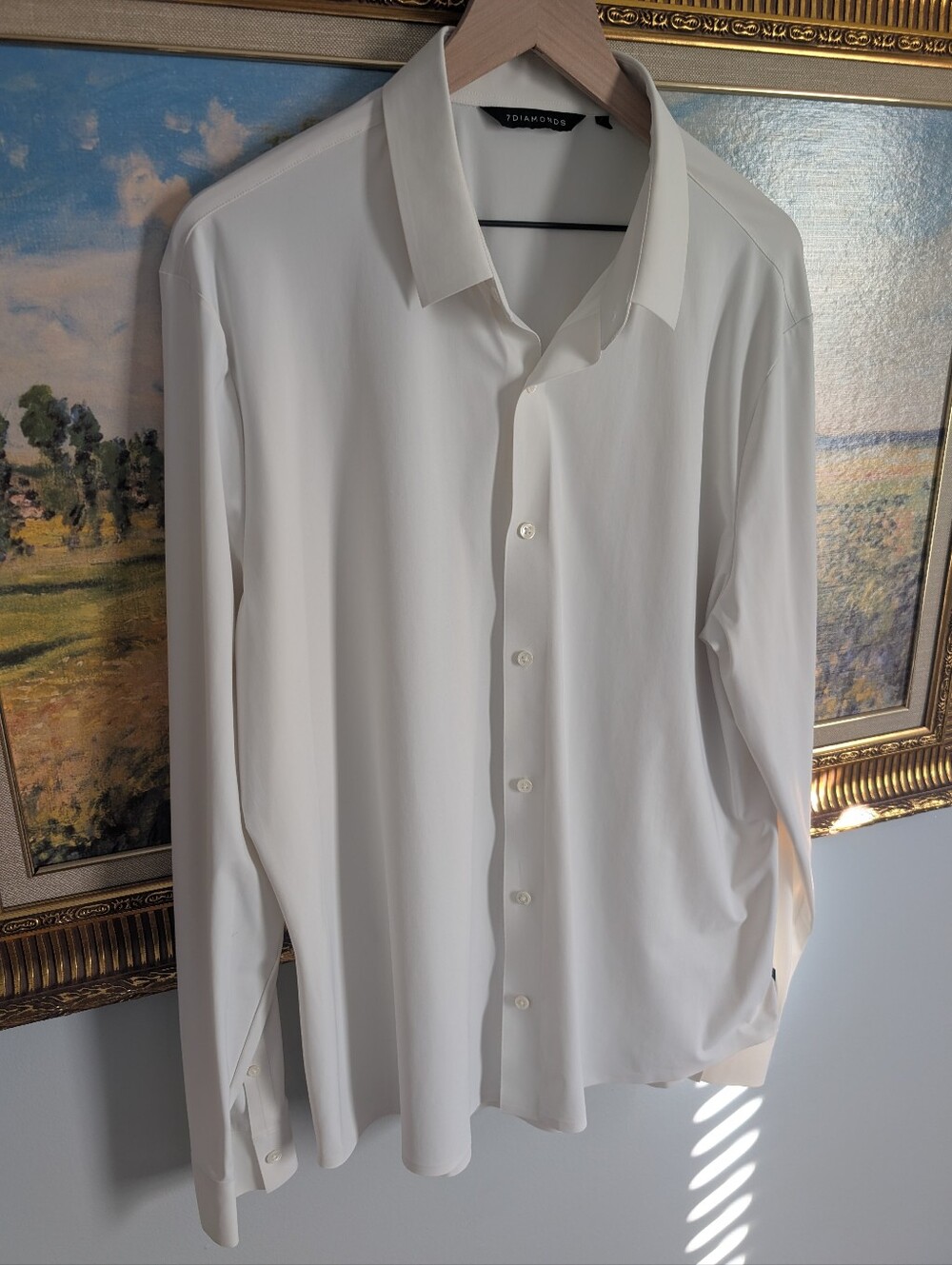 7 Diamonds White Button-Up Sports Shirt